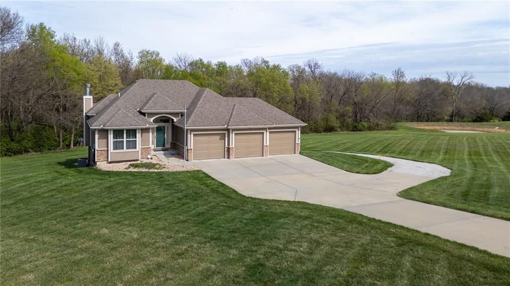 15691 Blackberry Trail Property Photo