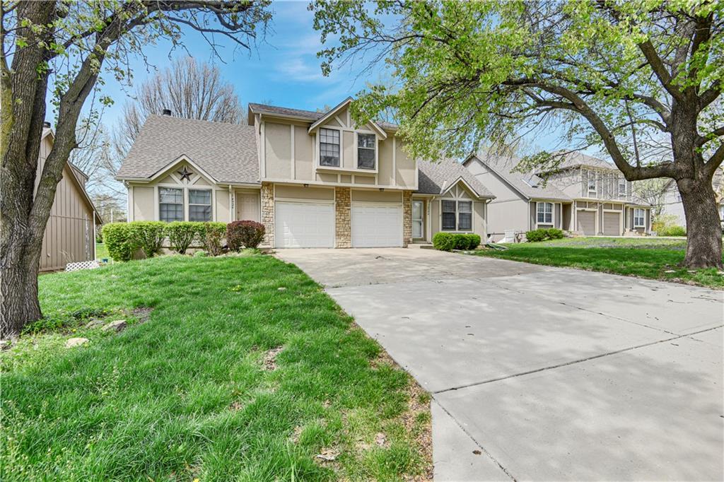 14924-14926 Riggs Street Property Photo