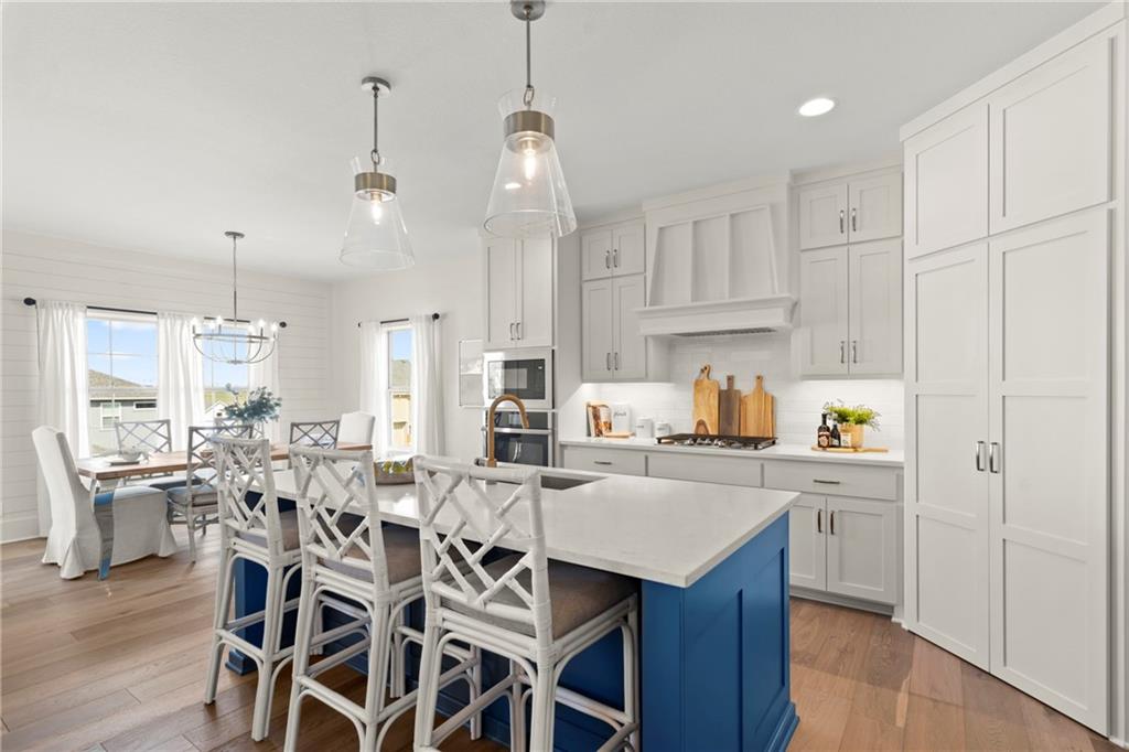 8016 Round Prairie Street Property Photo 8