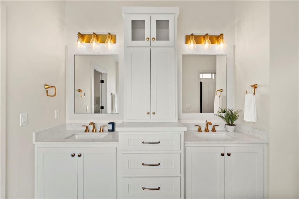 8016 Round Prairie Street Property Photo 18