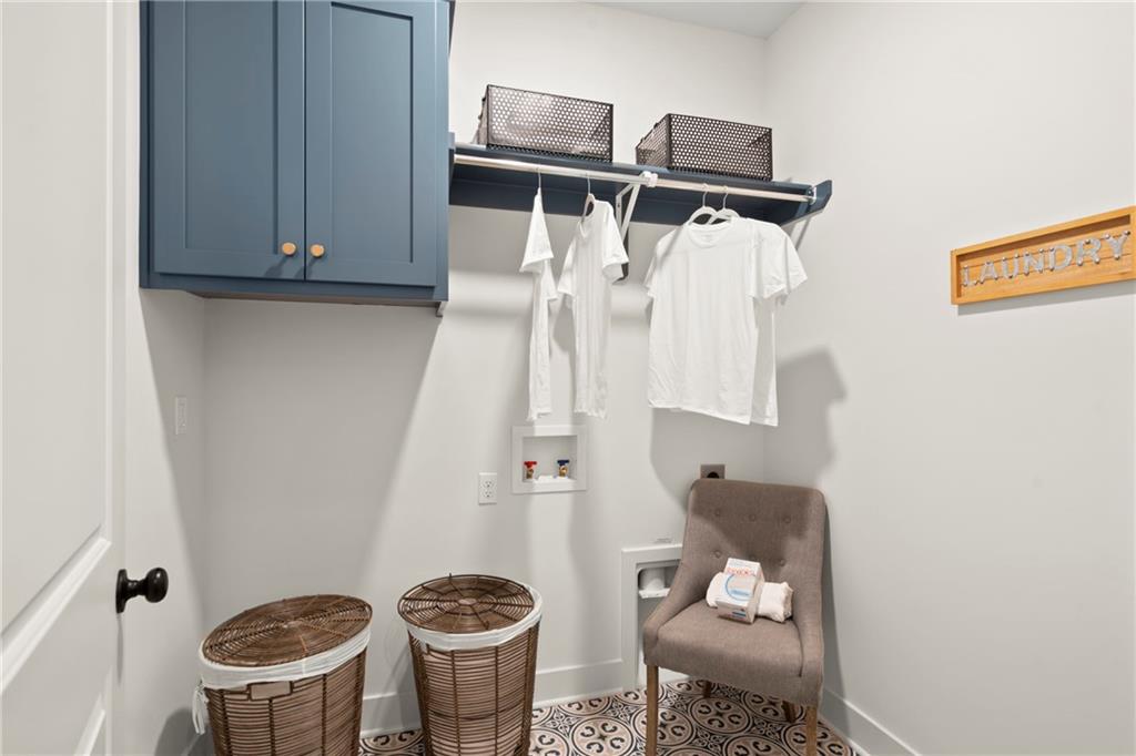 8016 Round Prairie Street Property Photo 23