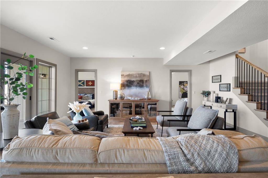 8016 Round Prairie Street Property Photo 31