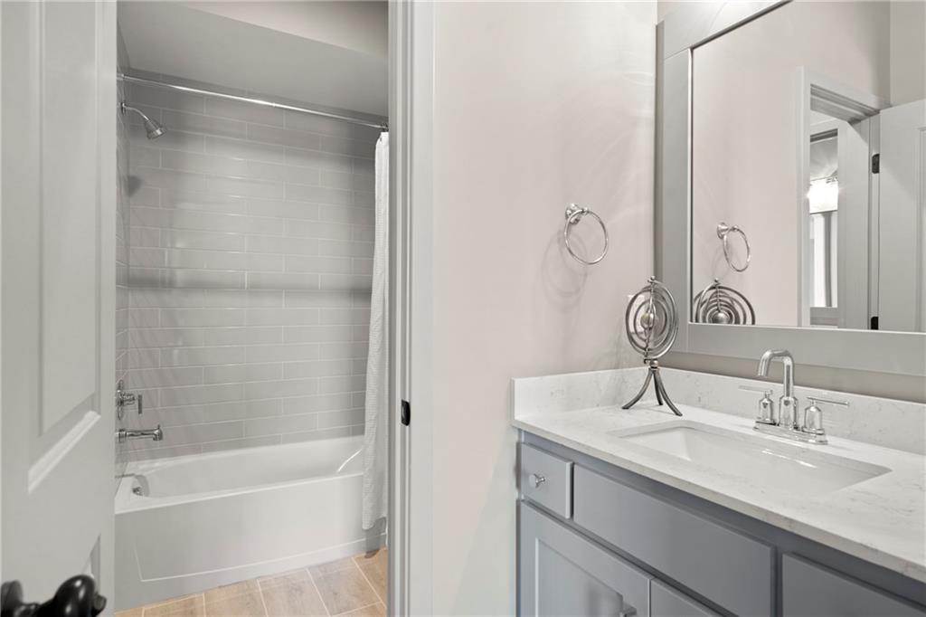 8016 Round Prairie Street Property Photo 40