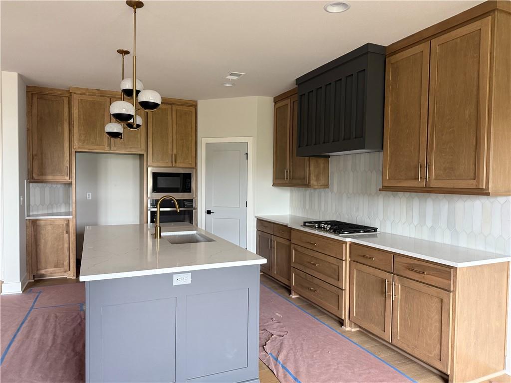 8016 Round Prairie Street Property Photo 48