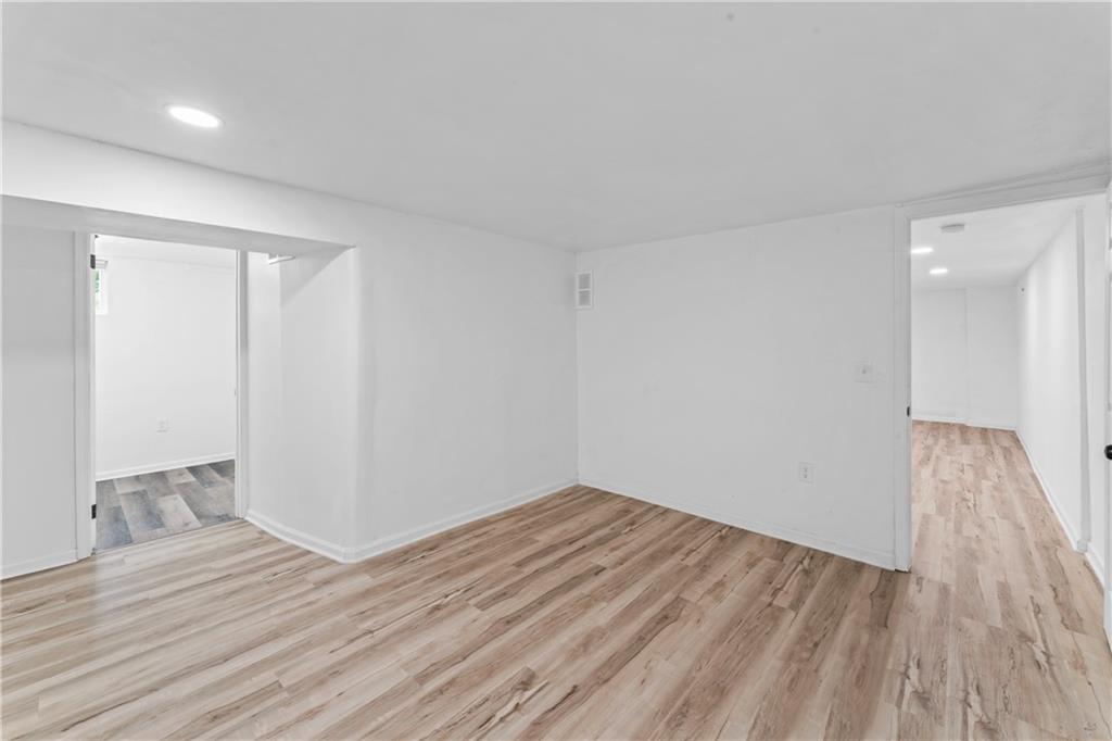 307 W South Avenue Property Photo 36
