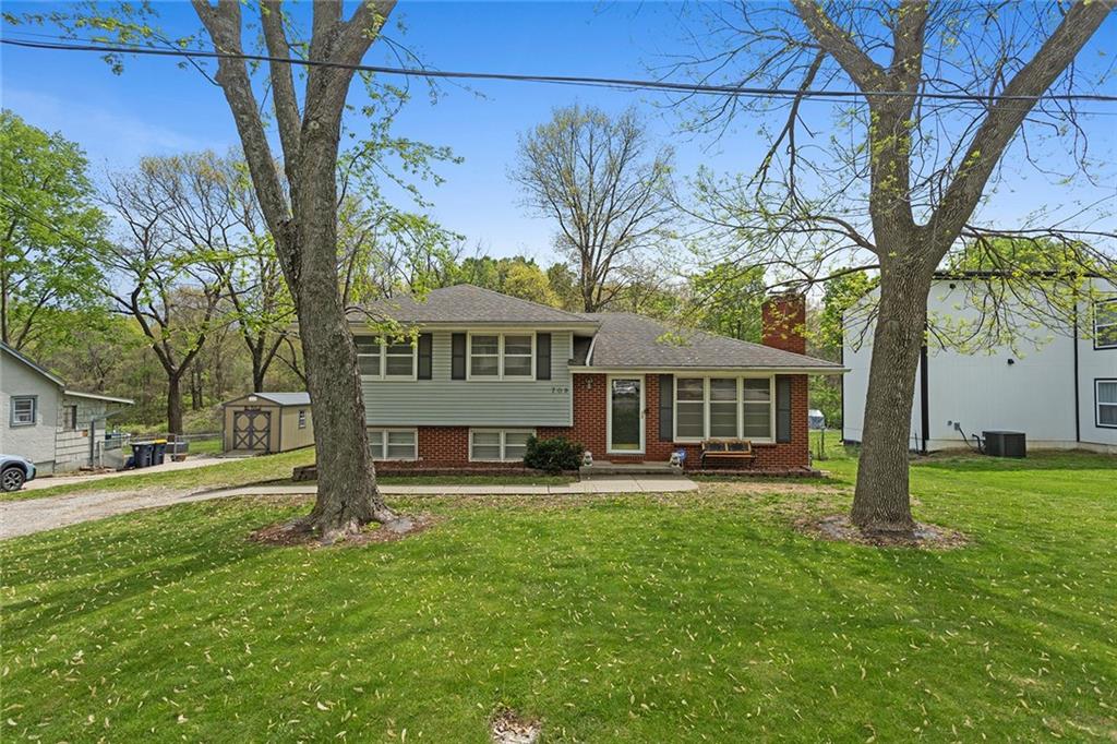 709 Ne 82nd Terrace Property Photo