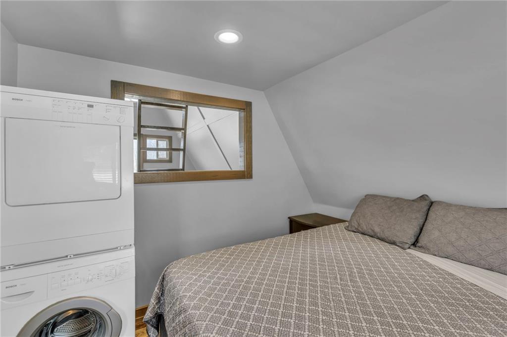 122 W Lou Ann Drive Property Photo 19