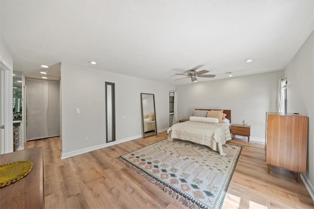 4579 Walnut Street Property Photo 16