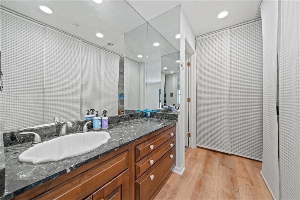 4579 Walnut Street Property Photo 17