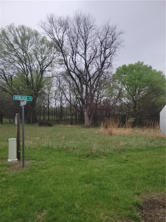 1 Hemlock Lane Property Photo 2