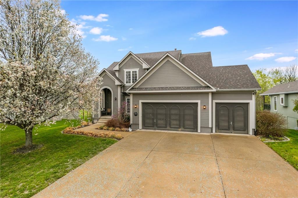 315 S Fox Ridge Drive Property Photo 1