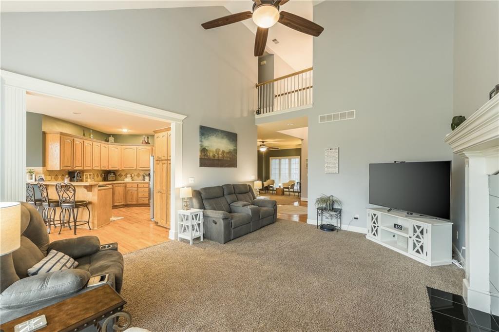 315 S Fox Ridge Drive Property Photo 13
