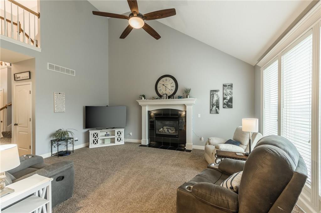 315 S Fox Ridge Drive Property Photo 14