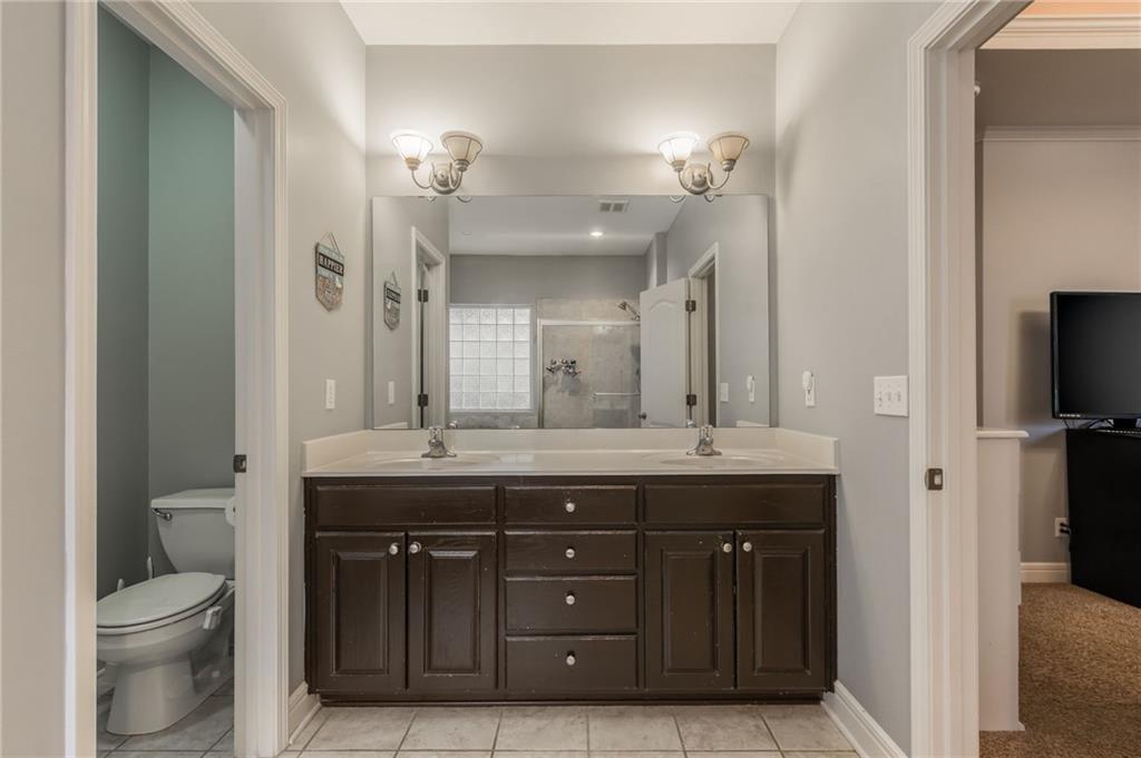 315 S Fox Ridge Drive Property Photo 23