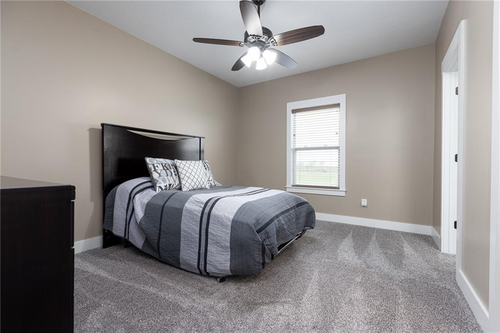 5033 Se Fox Run Road Property Photo 24