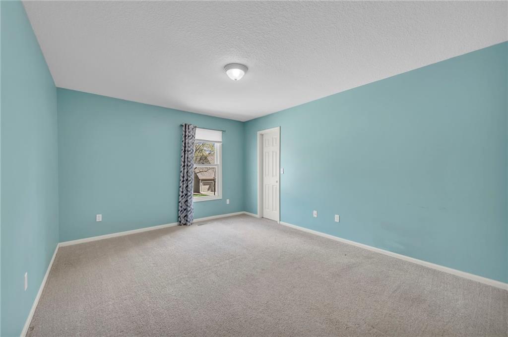 7442 N Sycamore Avenue Property Photo 28