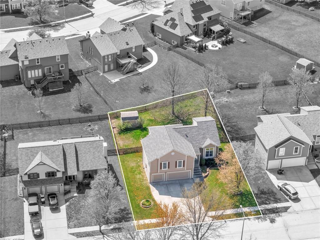 7442 N Sycamore Avenue Property Photo 44