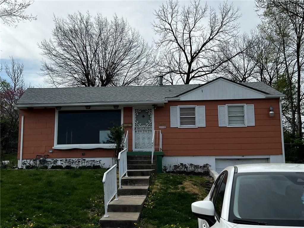 3445 E 54th Street Property Photo 1