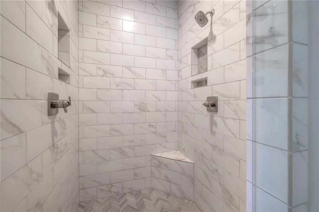 9102 W 177 Terrace Property Photo 30