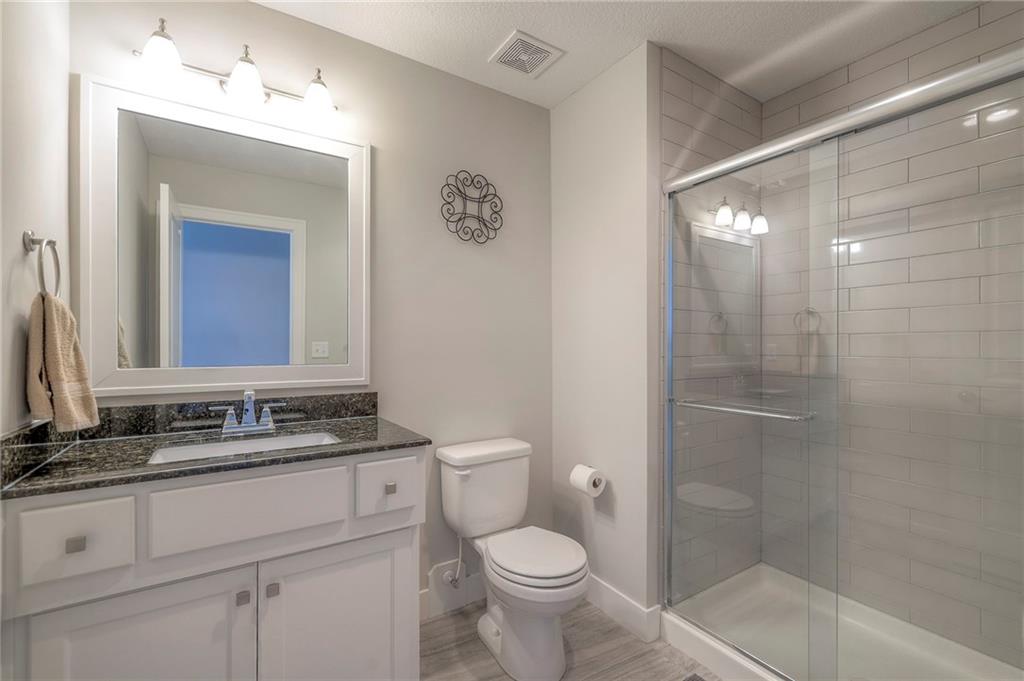 9102 W 177 Terrace Property Photo 40