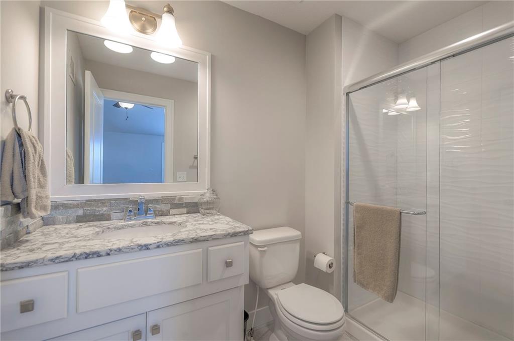 9102 W 177 Terrace Property Photo 51