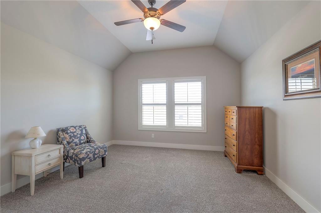 9102 W 177 Terrace Property Photo 54