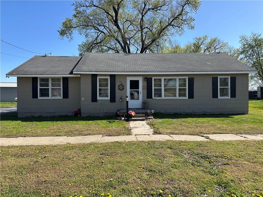 610 Main Street Property Photo