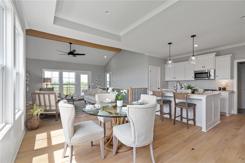 8268 Aurora Street Property Photo 8