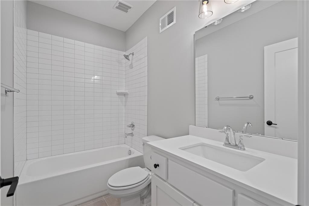 8268 Aurora Street Property Photo 31