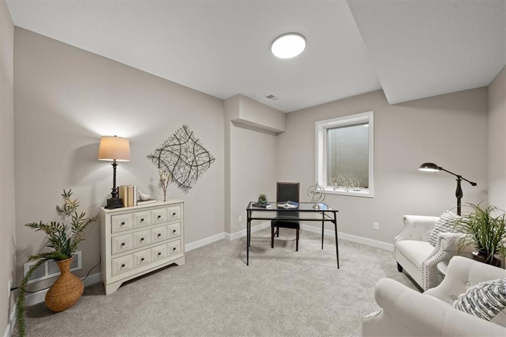 8268 Aurora Street Property Photo 33