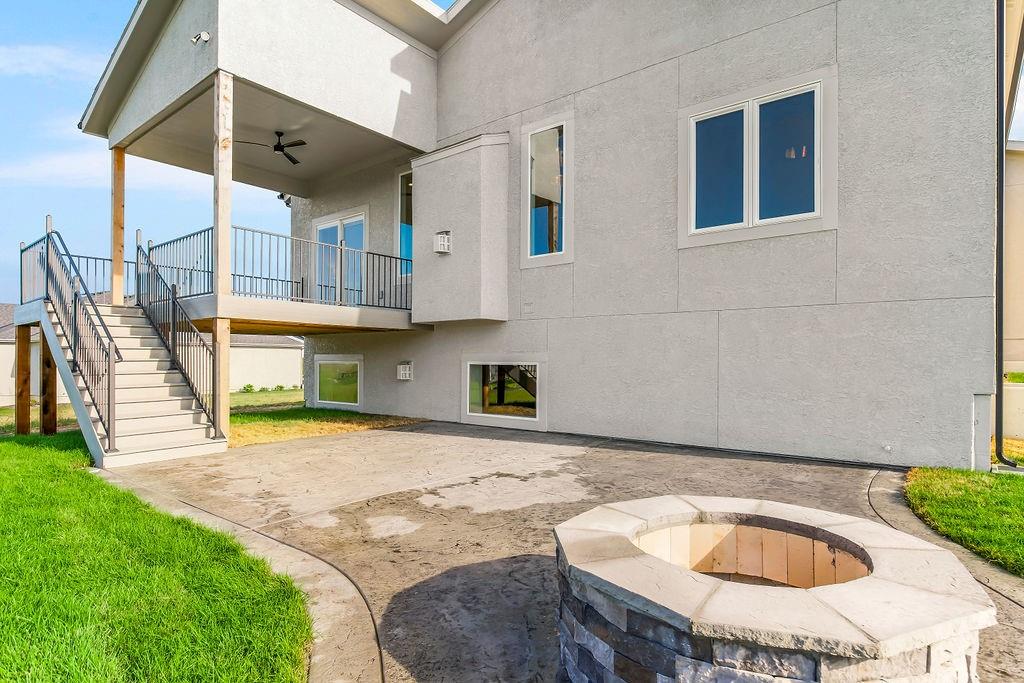 16143 S Kaw Street Property Photo 28