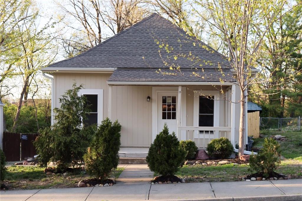 14 Cedar Street Property Photo