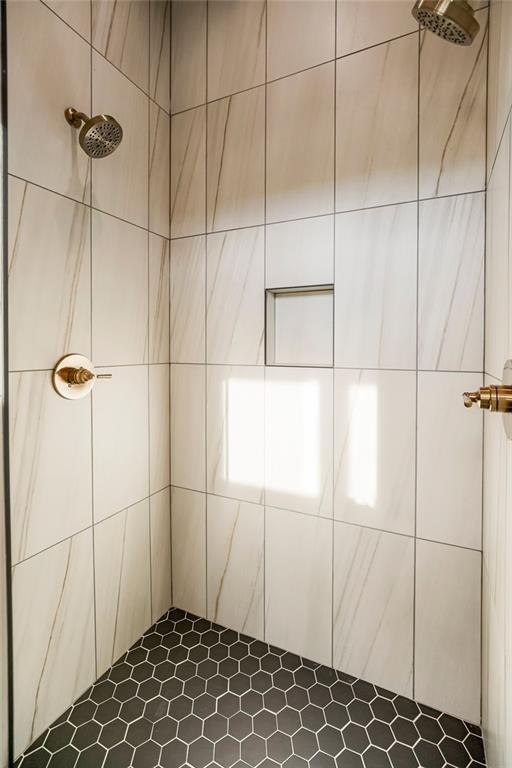 15286 W 161st Street Property Photo 17