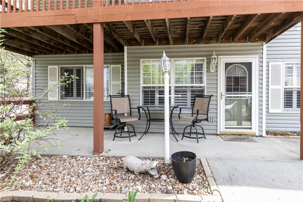 3919 S Willis Avenue Property Photo