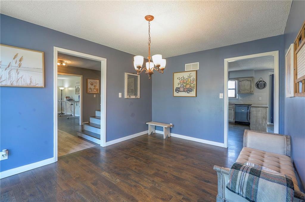 12321 Fishing River Lane Property Photo 9