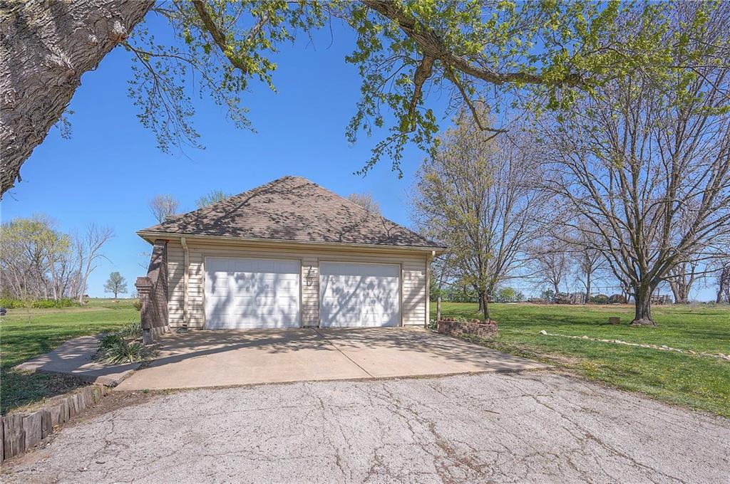 12321 Fishing River Lane Property Photo 37