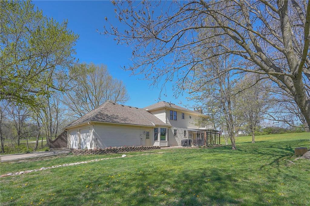 12321 Fishing River Lane Property Photo 38