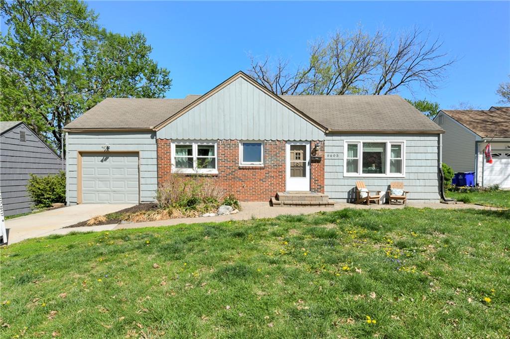 6605 W 73rd Street Property Photo