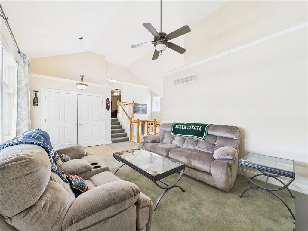 101 Hidden Pines Lane Property Photo 4