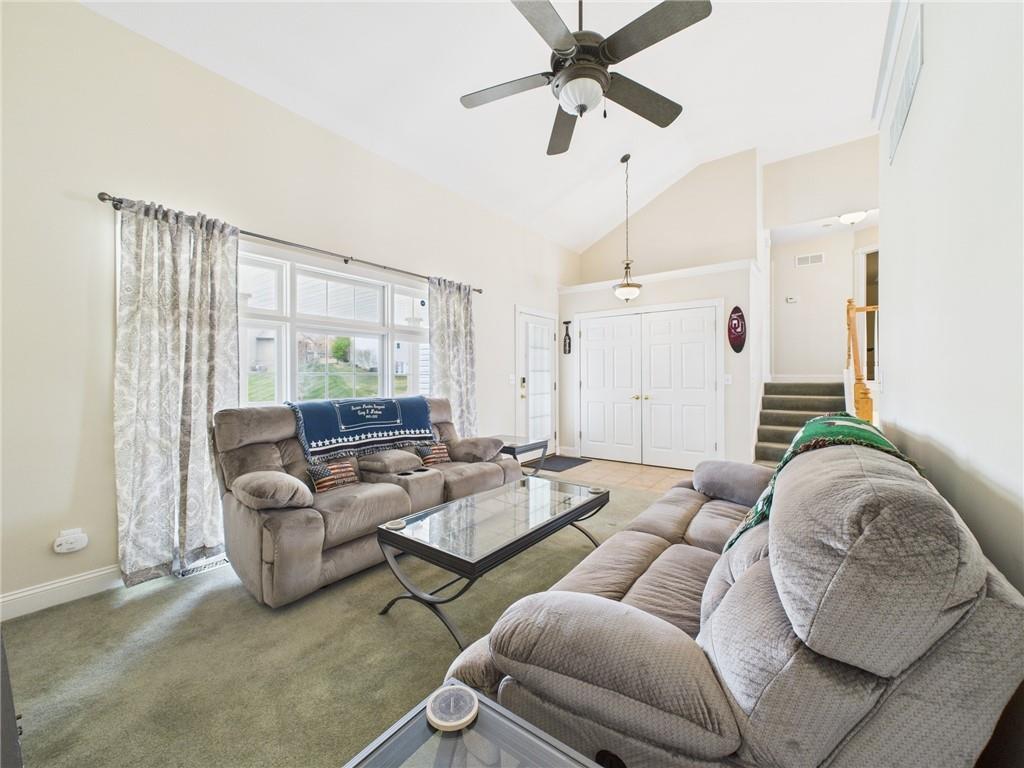 101 Hidden Pines Lane Property Photo 5