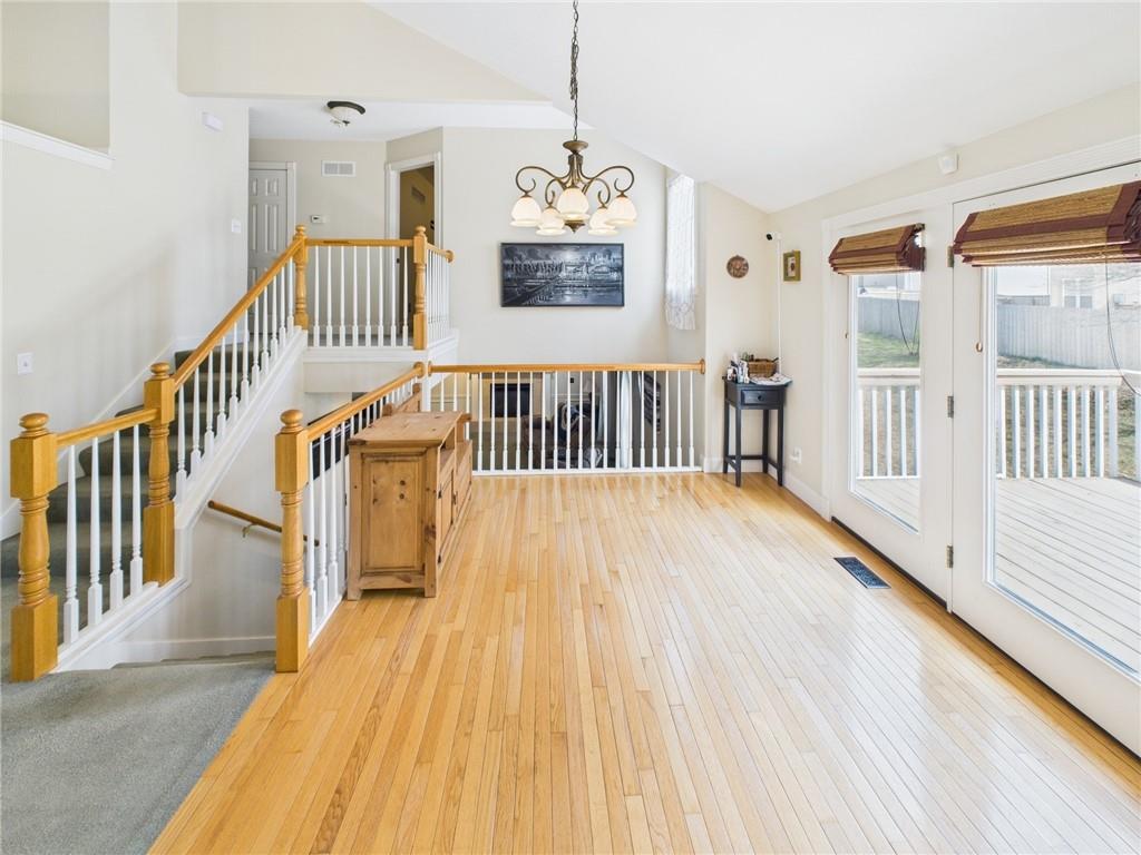 101 Hidden Pines Lane Property Photo 9