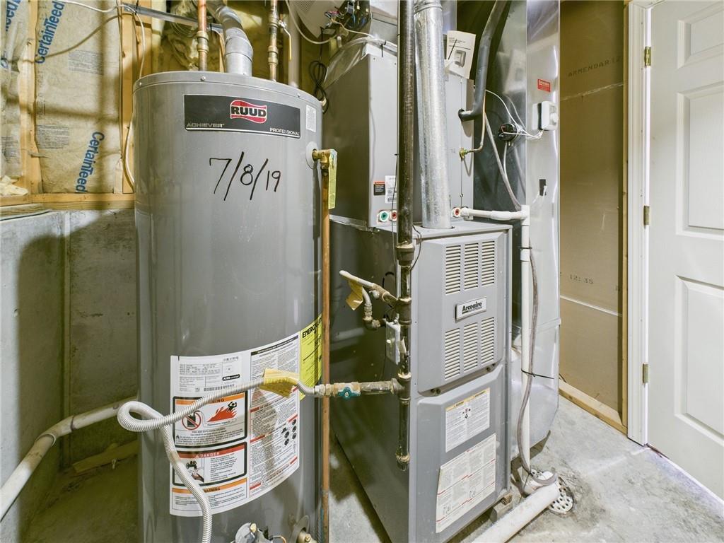 101 Hidden Pines Lane Property Photo 30