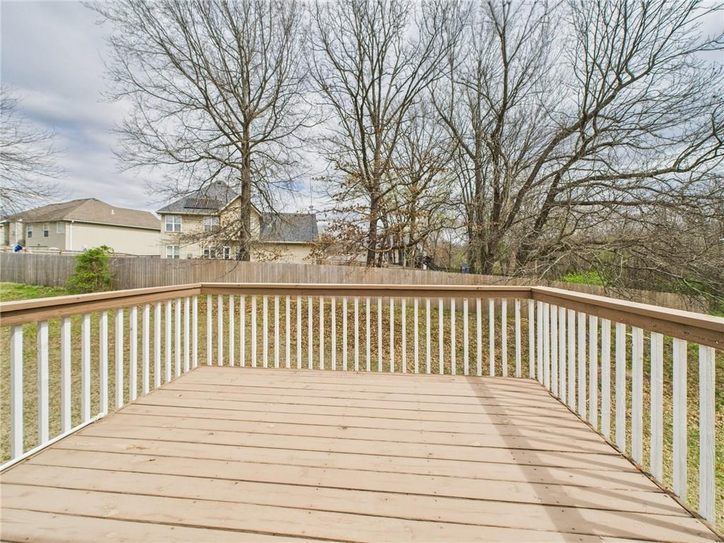 101 Hidden Pines Lane Property Photo 37