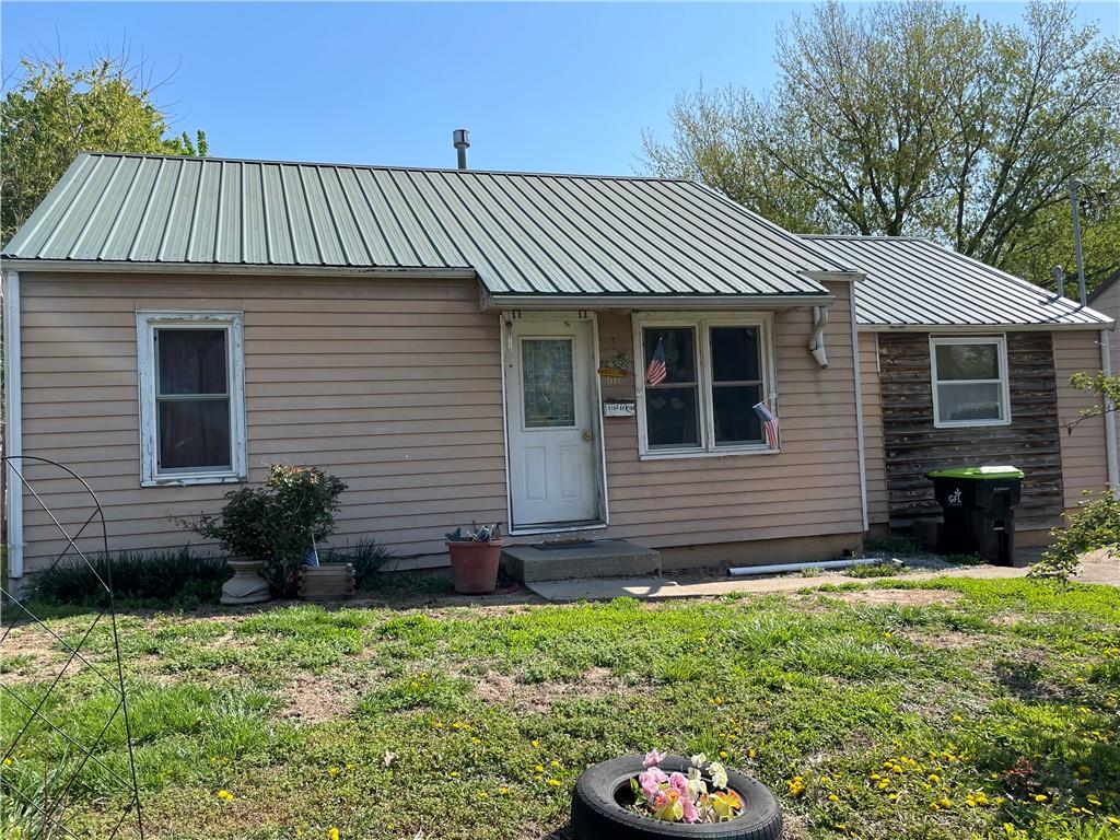 618 E Benton Street Property Photo