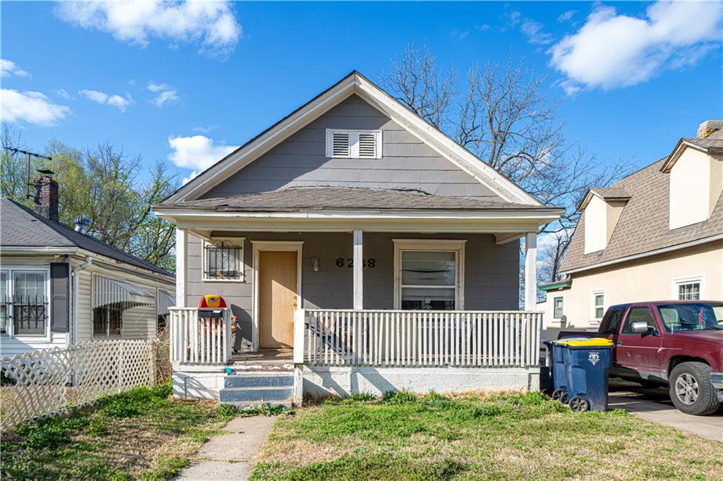 6238 E 12th Street Property Photo
