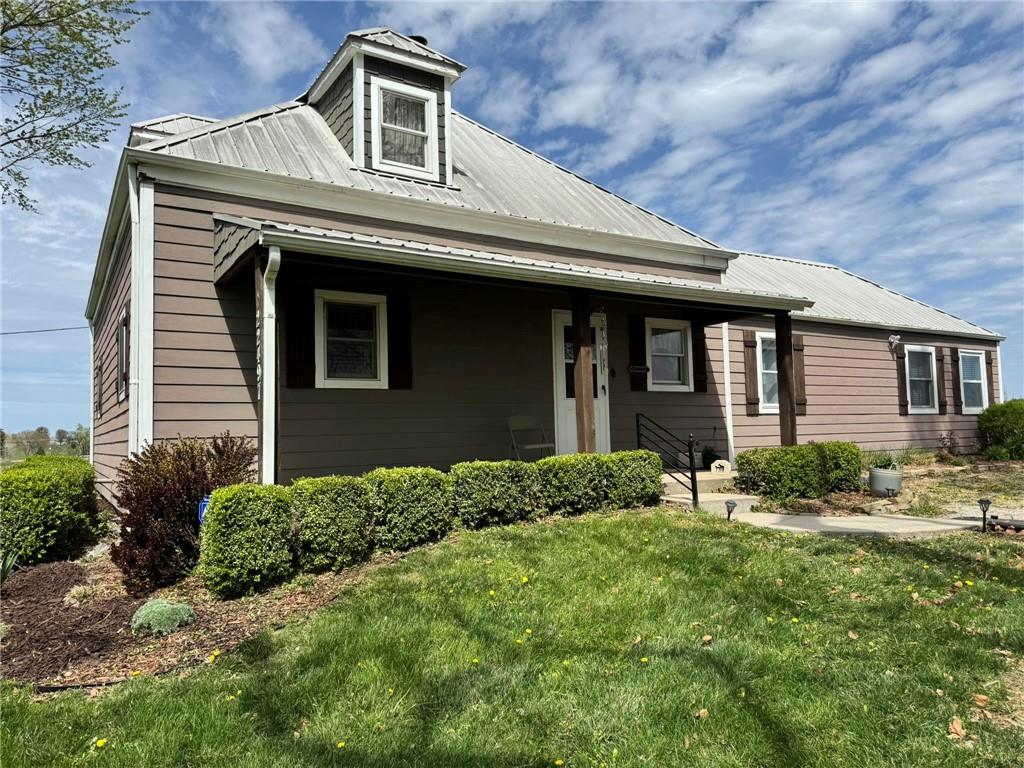 22497 Metcalf Road Property Photo