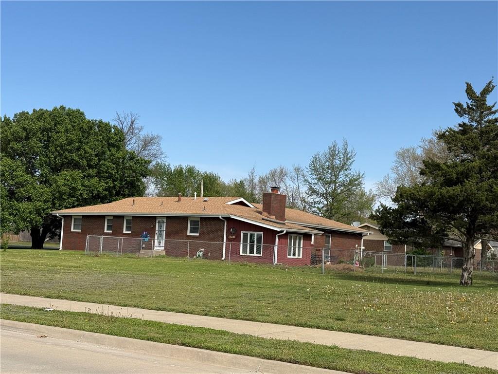 2200 Gary Avenue Property Photo