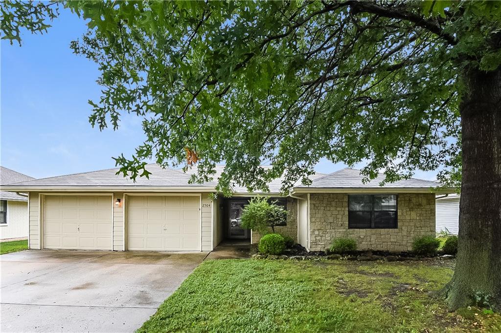 2504 Nw 8th Street Property Photo