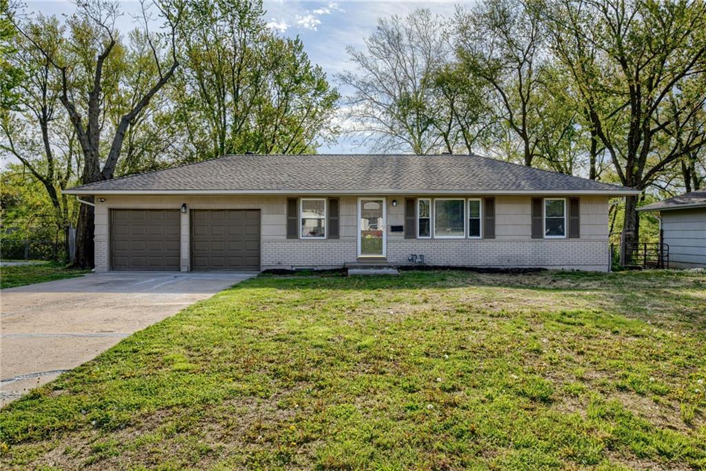 10201 Hillcrest Road Property Photo