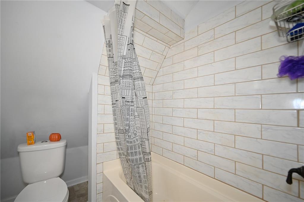 114 East Street Property Photo 23